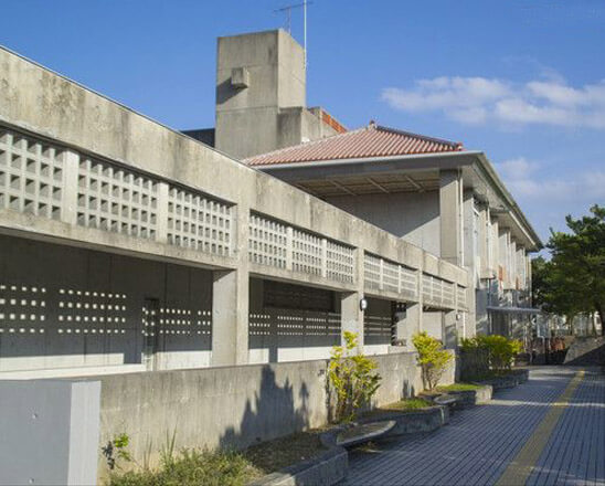 Okinawa Prefectural University of Arts。