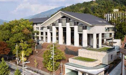 选择京都精华大学留学如何？